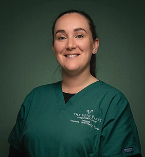 Imogen Stokes - Student Veterinary Nurse