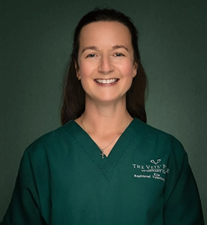 Kim Cummins - Registered Veterinary Nurse