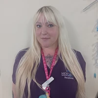 Lianne Bourne - Receptionist