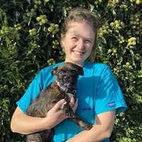 Hannah Belli - Veterinary Surgeon