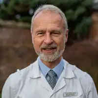 Leslie J.P. Snadden - BVMS MRCVS Clinical Director