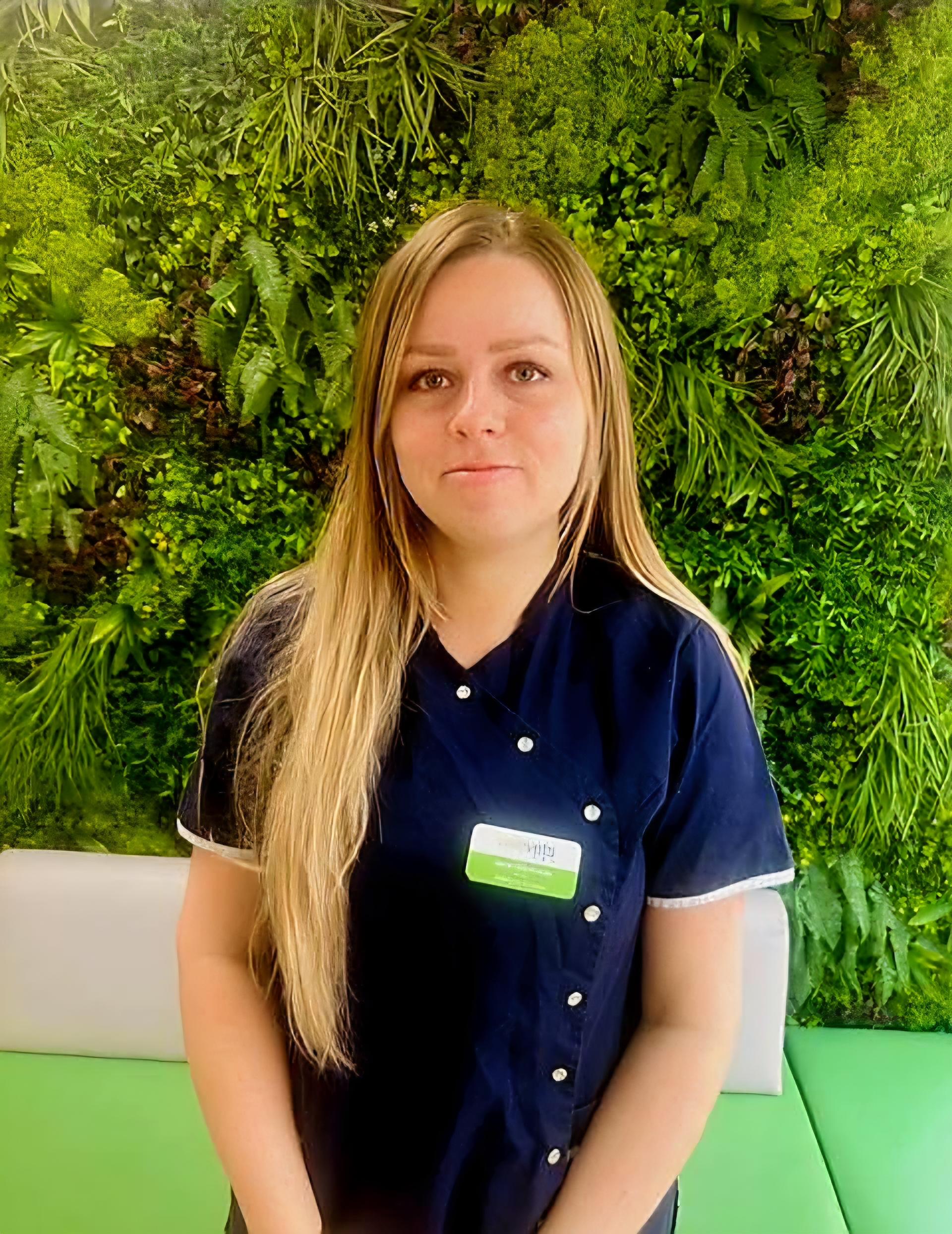 Jana Hlavicova - Veterinary Surgeon
