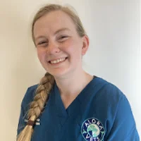 Robyn Geddes - Veterinary Surgeon