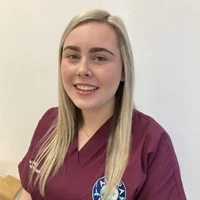 Leah Warren - RVN Veterinary Nurse