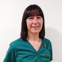 Jennifer Henderson - RVN Veterinary Nurse