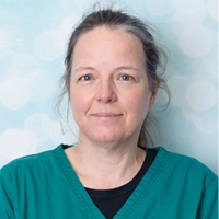Elizabeth White - MA VetMB MRCVS Veterinary Surgeon