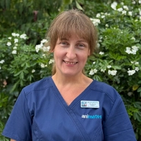 Jessica Regosz - DrMedVet MRCVS Senior Veterinary Surgeon