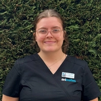 Jasmine Tomlinson-Snowden - Receptionist