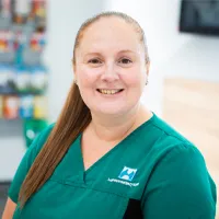 Laura Kinnear - RVN A1 VN CERT (ECC) Clinical Coach ISFM FN Head Veterinary Nurse