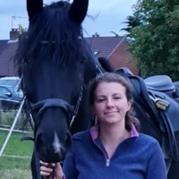 Jade Mayes - RVN Veterinary Nurse