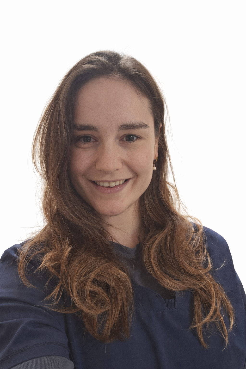 Cristina Valle Alvarez De Linera - Veterinary Surgeon