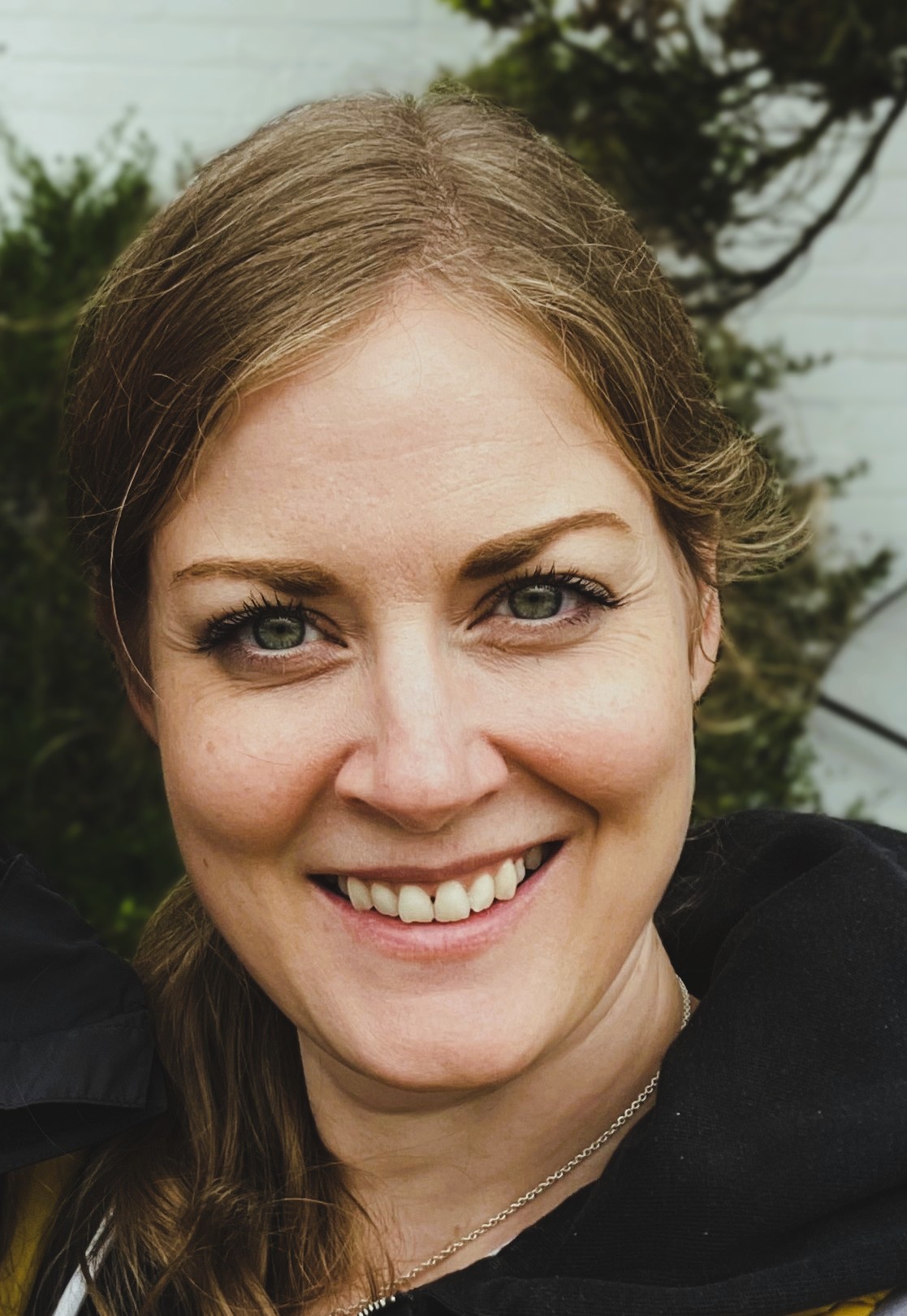 Jenny Shiles - Senior Vet