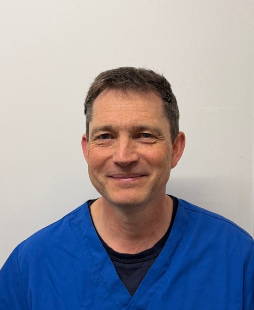 Alistair Winkler - Veterinary Surgeon
