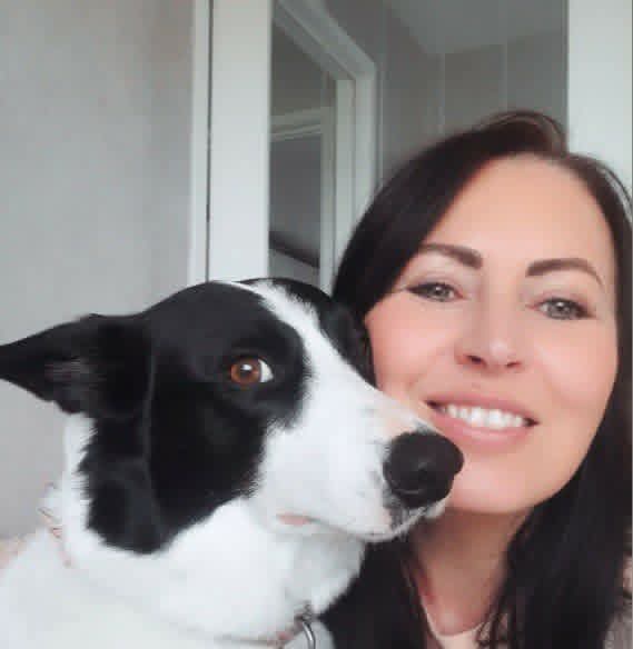 Lorraine - Deputy Head Receptionist