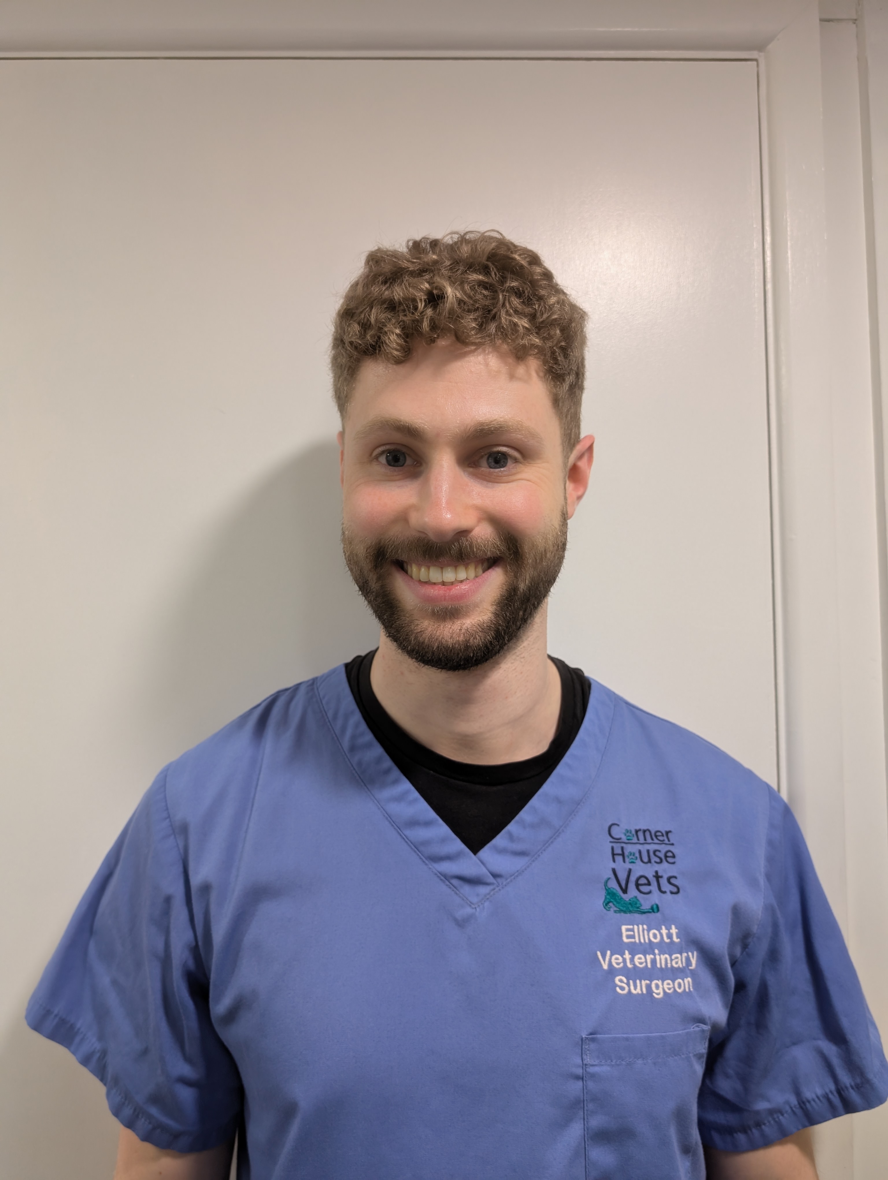 Elliott - BVetMed MRCVS Veterinary Surgeon