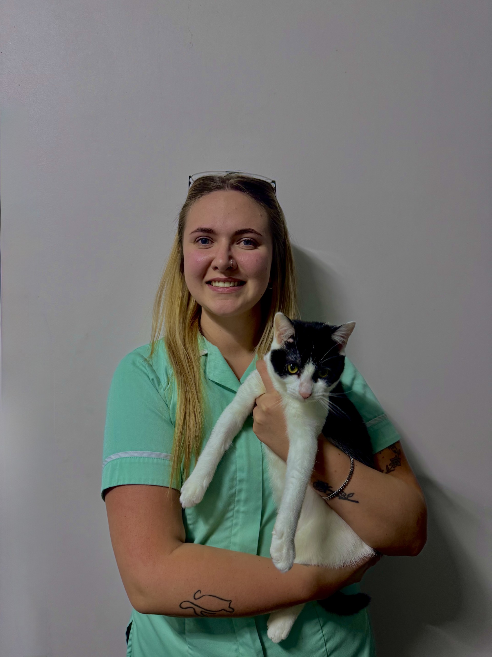 Chloe - Receptionist