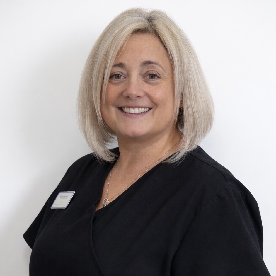 Sam Broom - Reception / admin