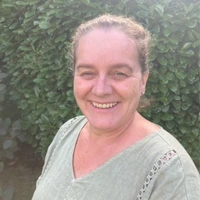 Sara Macfarlane - Receptionist