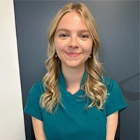 Neve Curson - Receptionist