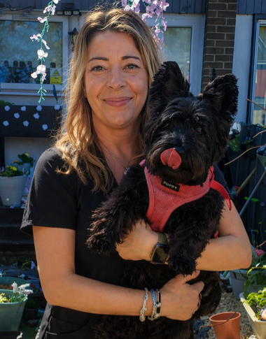 Steph - Receptionist