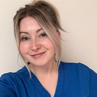 Hariane Littlewood - Registered Veterinary Nurse
