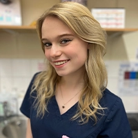 Grace Llewelyn - Student Veterinary Nurse